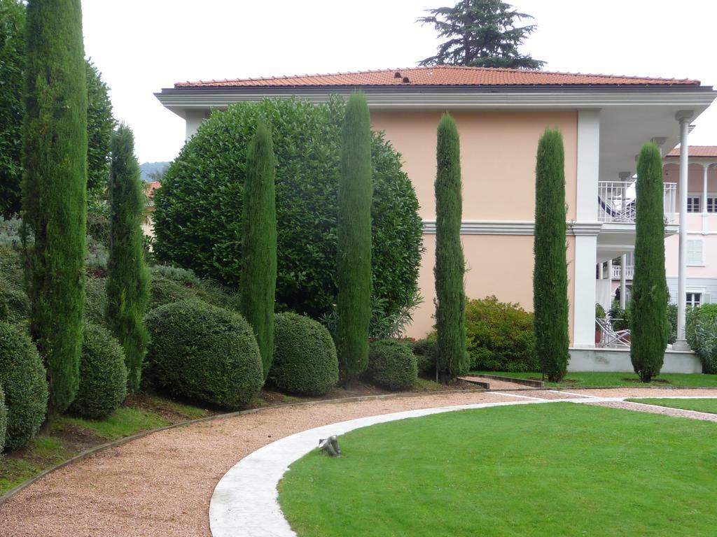 Residence Ville Lago Lugano Порто-Черезио Экстерьер фото